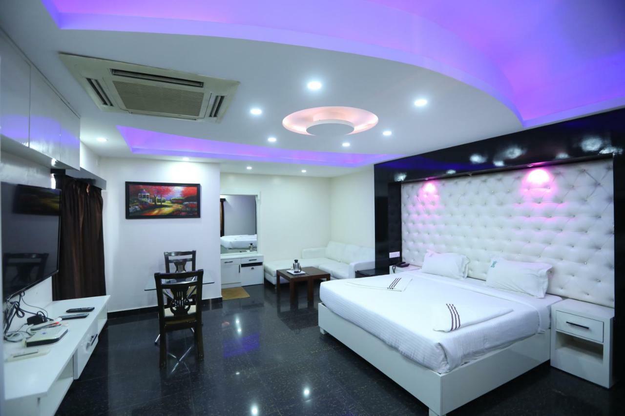 Hotel Rr International Bangalore Eksteriør bilde